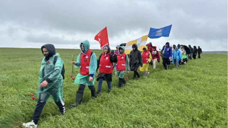 Народная программа расширяет возможности молодежного туризма..